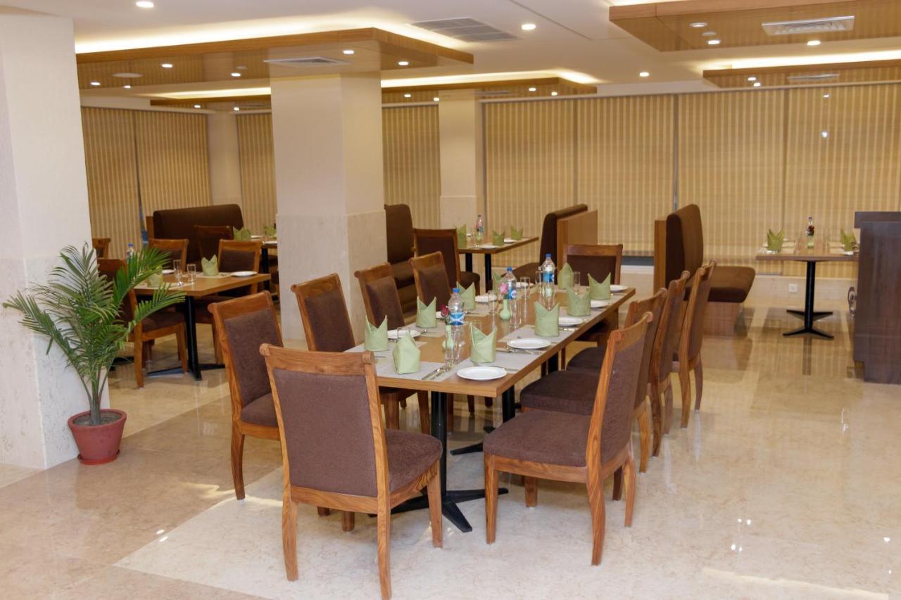 Hotel Crowne Imperial 4*