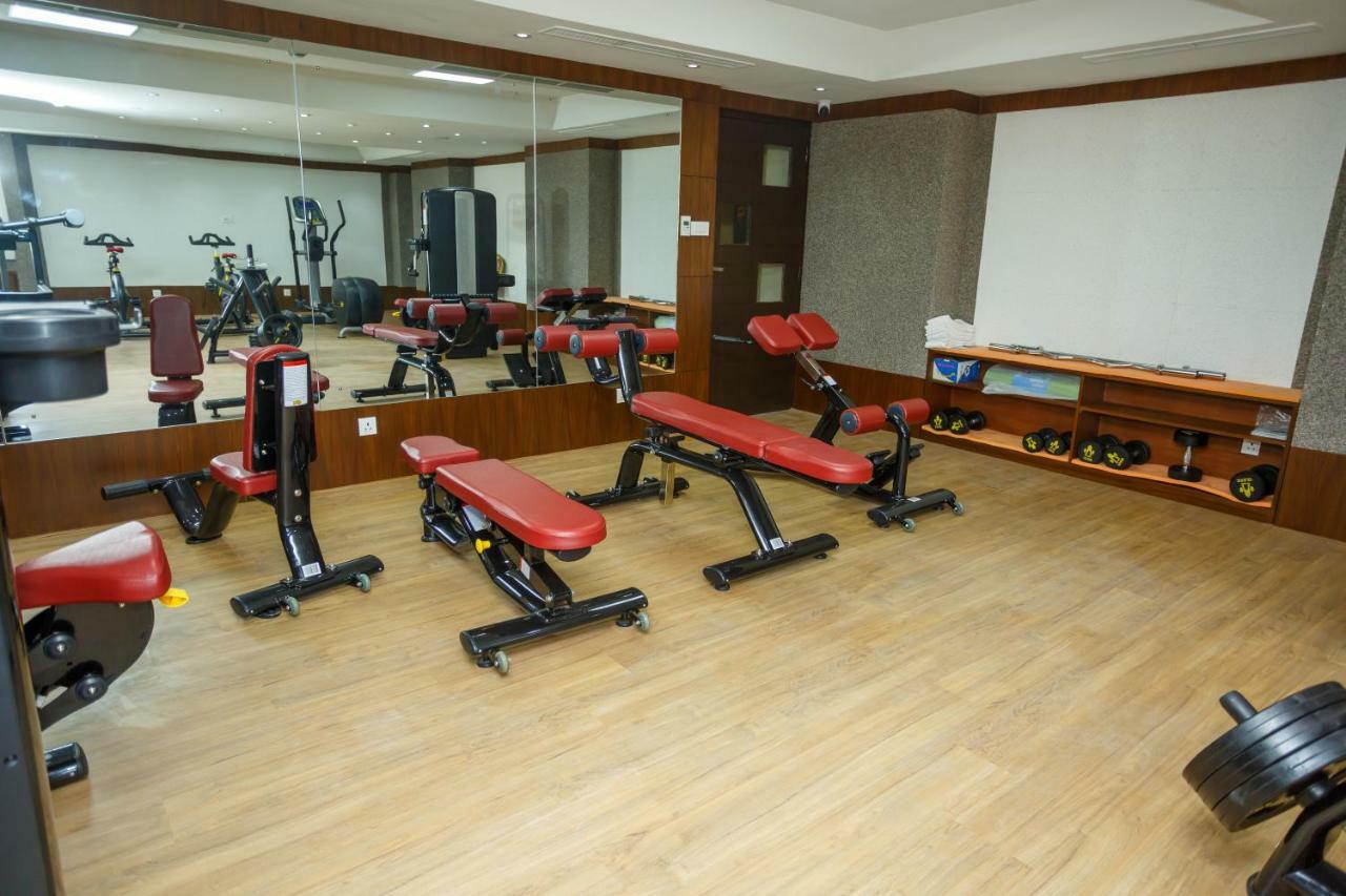 Crowne Imperial Hotel